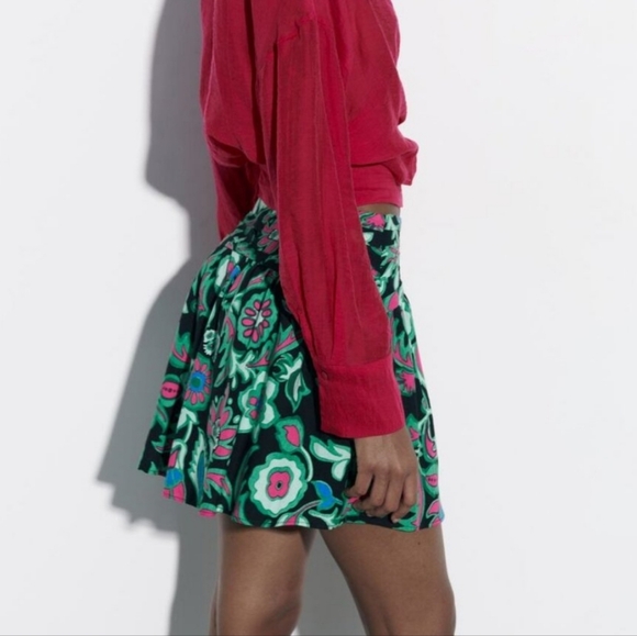 NWT Zara Floral Print Linen Blend Mini Skirt, Size XL - Picture 3 of 8